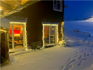 Gruppenhaus AmdenLodge Hausansicht Winter