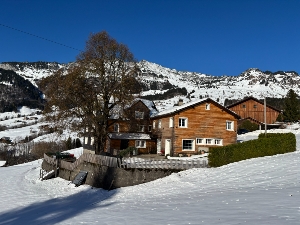 Group accommodation AmdenLodge Location winter