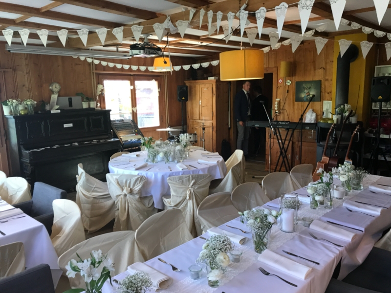 Group accommodation AmdenLodge Dining room