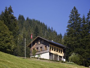 Naturfreundehaus Schrattenblick Hausansicht Sommer