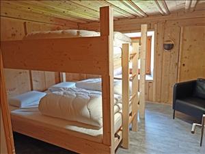 Gruppenhaus Tgesa pravenda Schlafzimmer