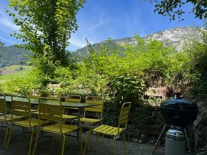 Gruppenhaus AmdenLodge Gardens Chalet Terrasse