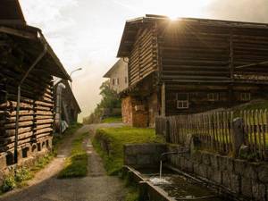 De magnifiques chalets en hiver et en été