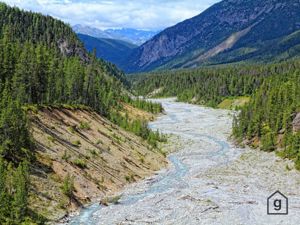 Schweizer Nationalpark erleben: Natur pur & ideale Gruppenunterkünfte in der Region